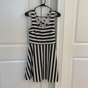 H&M navy and white cross back dress sz small